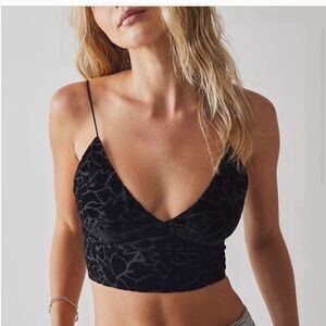 NWOT Free People One Carrie Flocked Bralette Black Large, never worn